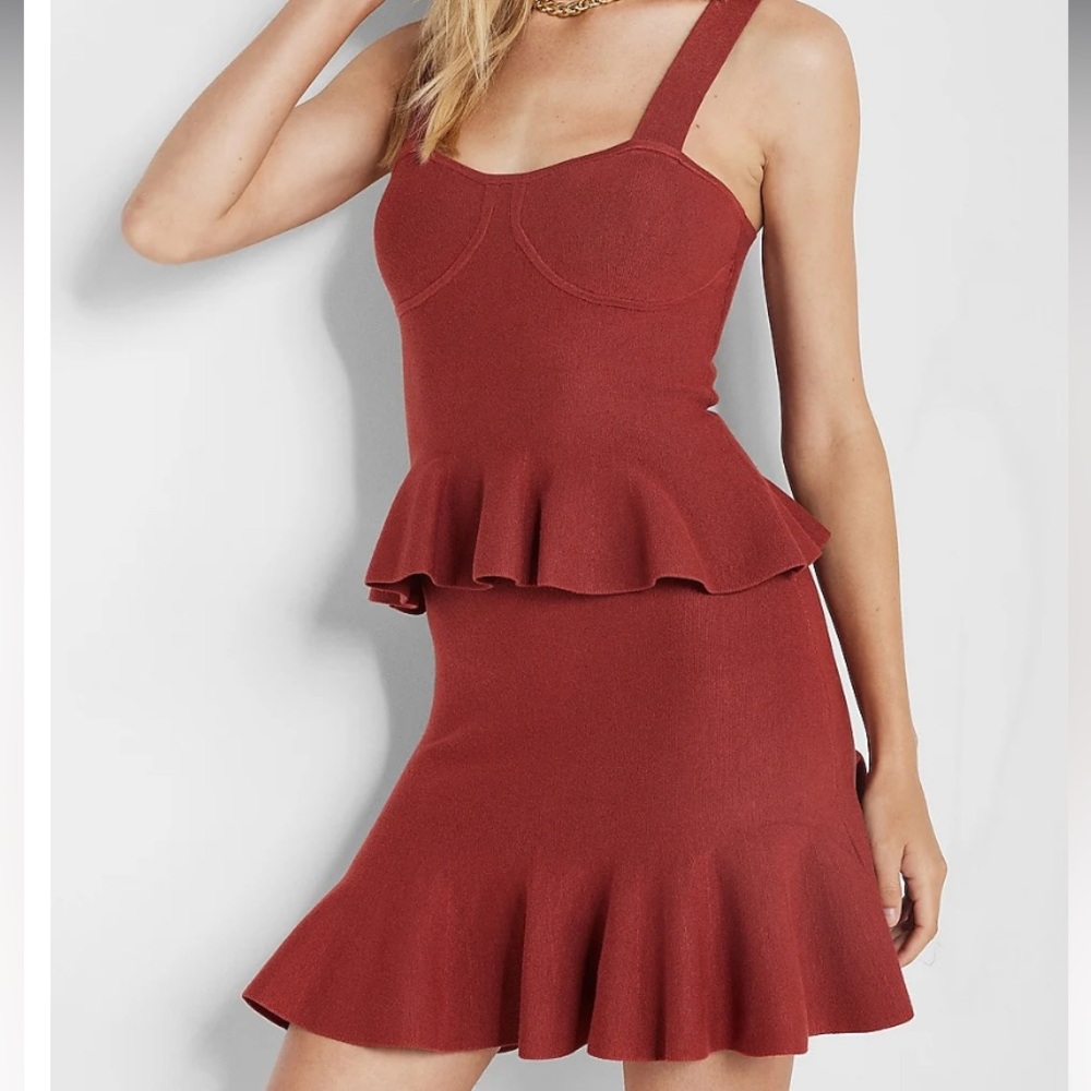 Express Body Contour Ruffle Hem Midi Sweater Skirt ❤️